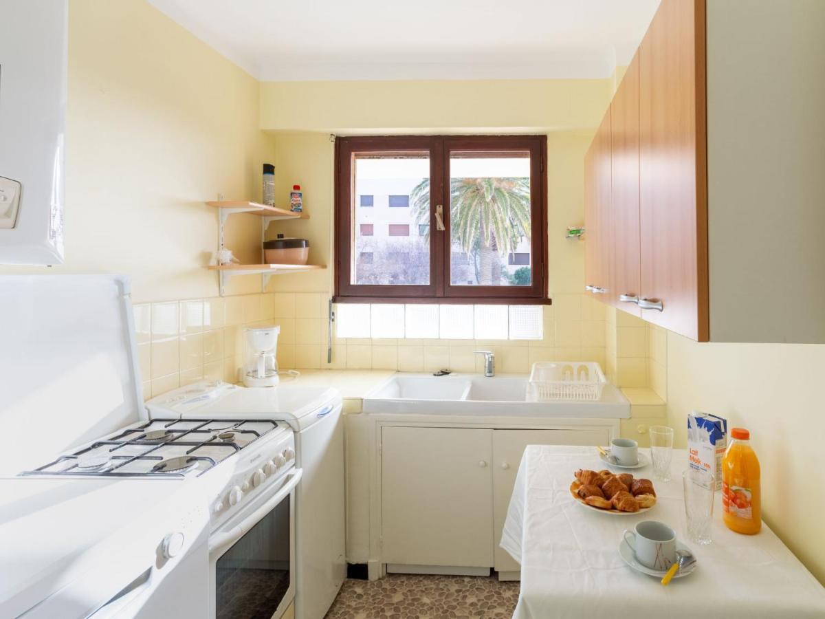 Apartment Le Grand Large-3 By Interhome Le Lavandou Exterior photo